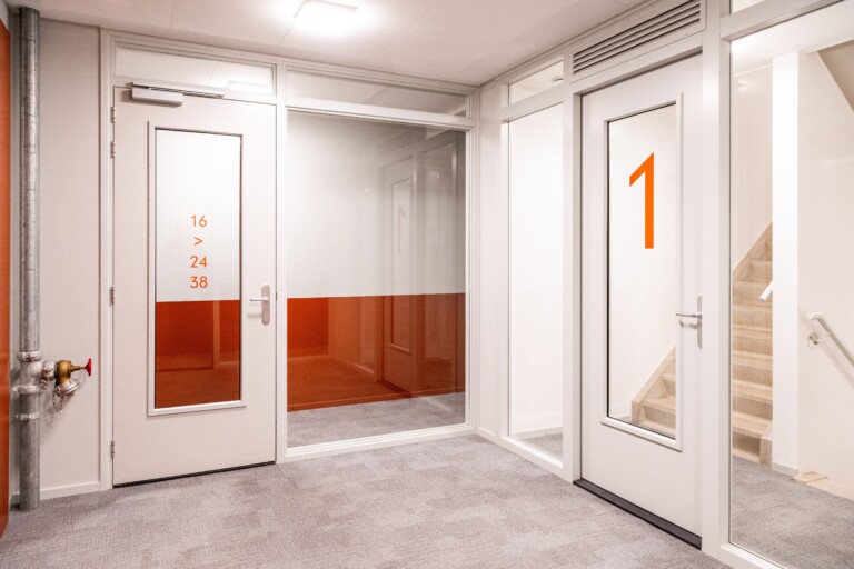 Groot Hartje - Eindhoven Silent Base 51