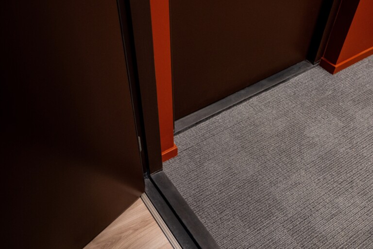 Groot Hartje - Eindhoven Silent Base 51