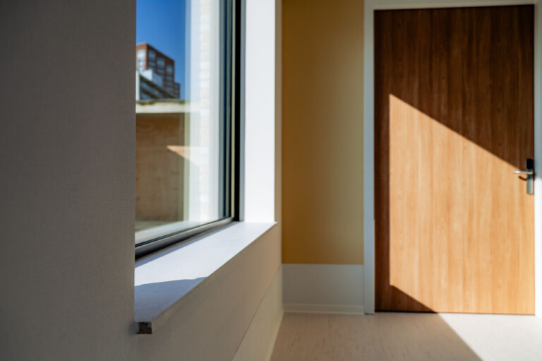 Aafje Meerweide - vensterbank