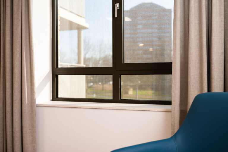 Aafje Meerweide - vensterbank